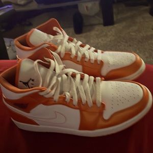 Im selling Air Jordan Mid Ones Orange and White